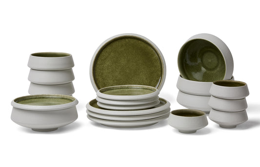 20-Piece Porcelain Dinner Set
